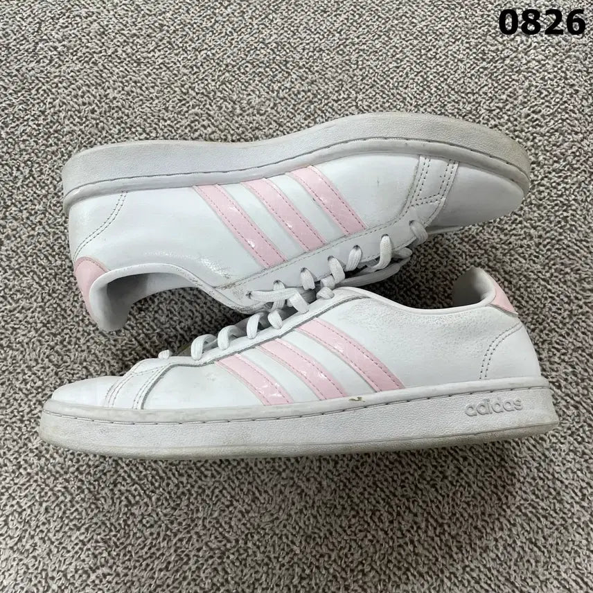[BUNJANG] Adidas Sneakers White Pink / 아디다스 운동화 흰색 핑크색