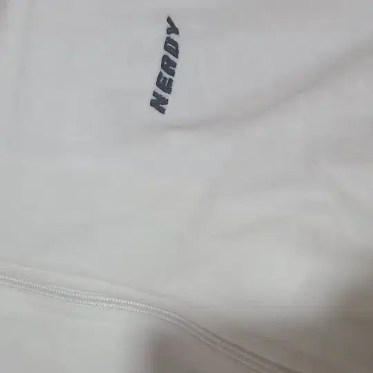 [BUNJANG] NERDY White Track Top / NERDY 트랙탑 화이트