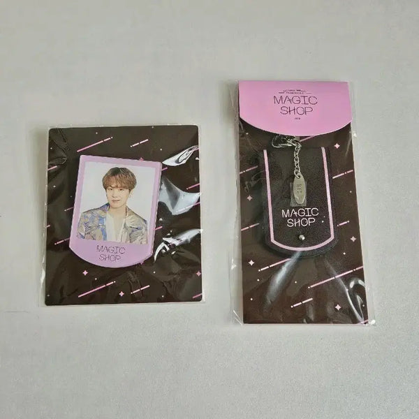 [BUNJANG] BTS Suga 'Magic Shop' Japan Acrylic Badge & Keychain Bundle Set / 일직샵 윤기 키링 뱃지 2개 일괄 방탄 bts 슈가 일본 매직샵 머스터