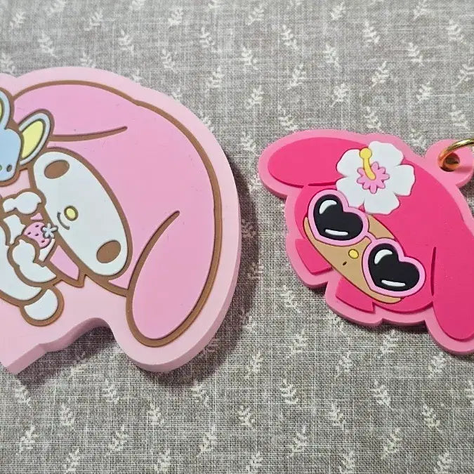 [BUNJANG] Sanrio My Melody Rubber Keychain & Rubber Stand Bundle / 산리오 마이멜로디 러버키링, 러버스탠드