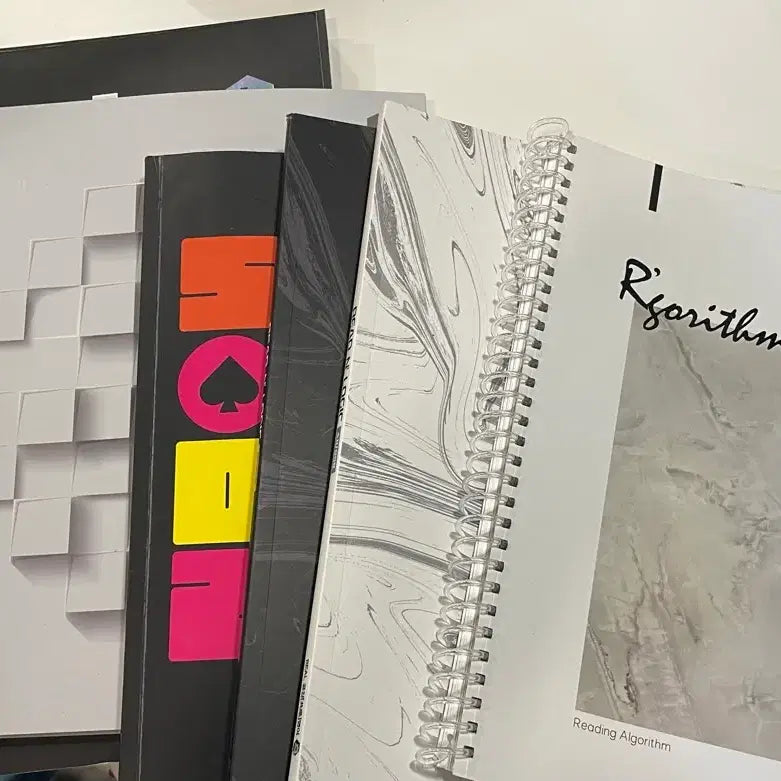 [BUNJANG] Lee Myung-hak (EBS) Comprehensive Textbook Set (Algorithm, Syntax, Read & Logic, Grammar, Mock Exams) / 이명학 교재 전부(알고리즘,신택스,리드액로직,어법,모의고사)
