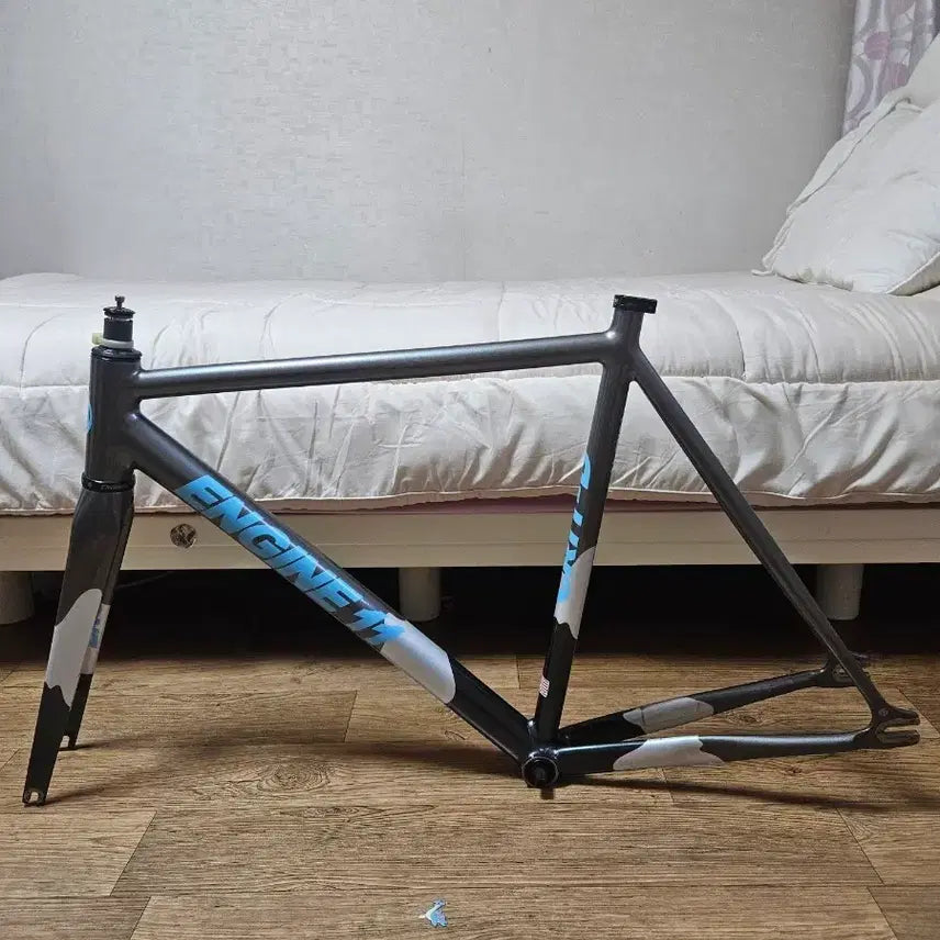 [BUNJANG] Engine11 Crit.D Gunmetal Frame Set / 엔진11 건메탈 프셋 (판/교)