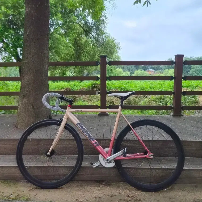 [BUNJANG] Engine 11 Rose Gold Frame Fixed Gear Bicycle / 엔진 11 로즈 골드 판/대 가격제시