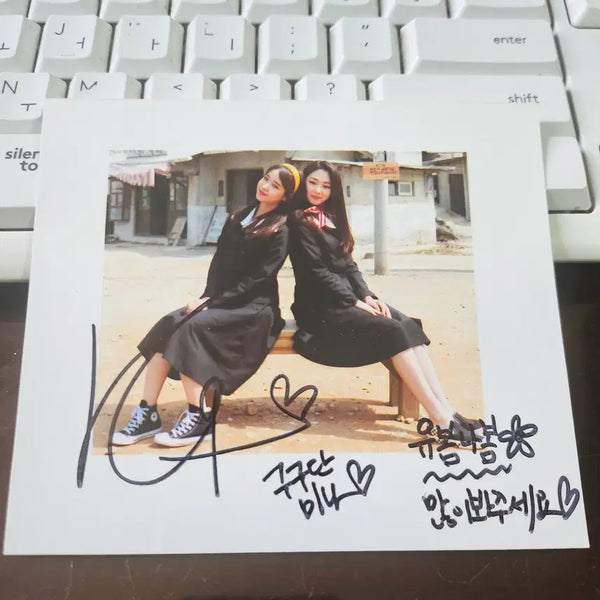 [BUNJANG] IOI Mina Signed Photo / 아이오아이 미나 싸인 사진