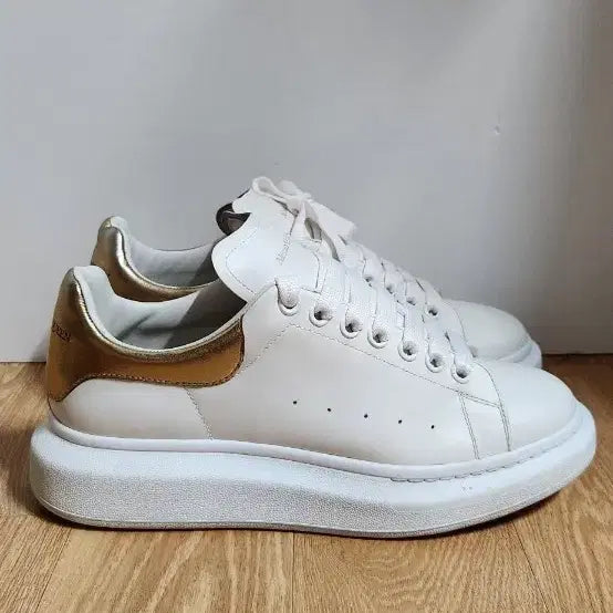 [BUNJANG] Alexander McQueen Oversized Sole Gold Tab Sneakers / (265mm)알렉산더맥퀸 오버솔 연골드탭 스니거즈 운동화