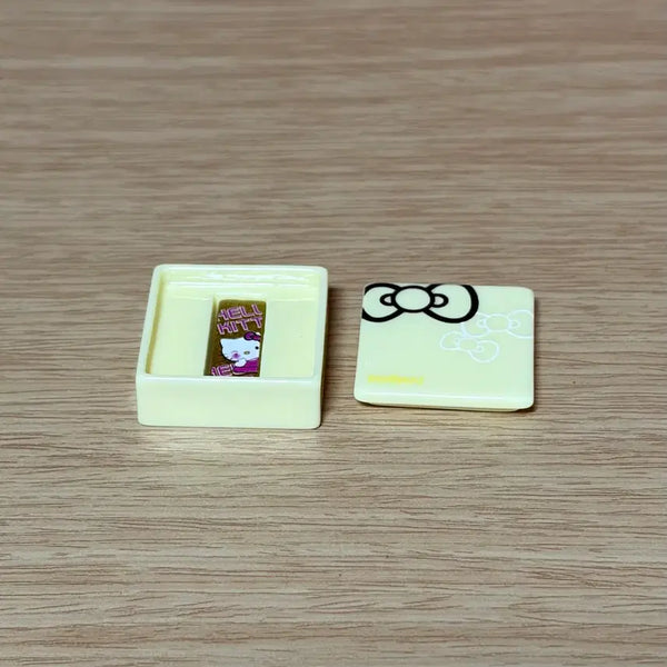 [BUNJANG] Miniature Hello Kitty Gold Bar / 미니어쳐 키티 골드바