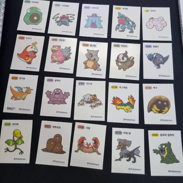 [BUNJANG] Pokemon Stickers Assorted (30th Anniversary Pikachu, Articuno Included) / 포켓몬 띠부띠부씰 다수 (22개) (30주년피카츄,아트윅 포함)