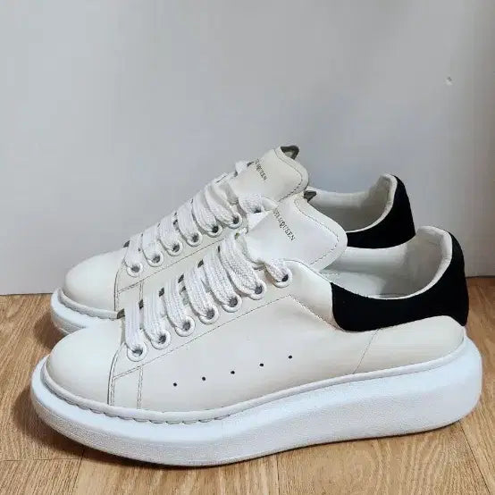 [BUNJANG] Alexander McQueen Suede Black Tab Sneakers / (37/240)알렉산더맥퀸 스웨이드블랙탭 스니커즈 운동화