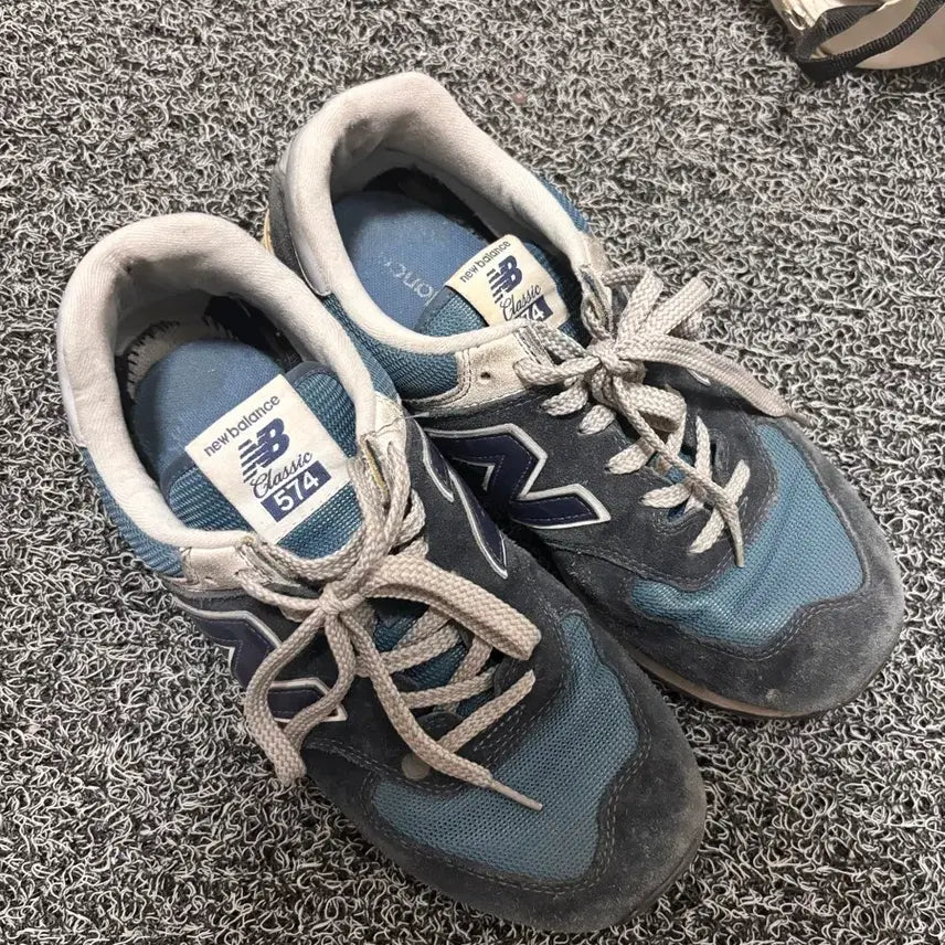 [BUNJANG] New Balance 574 Sneakers / 뉴발 574 운동화 판매합니다