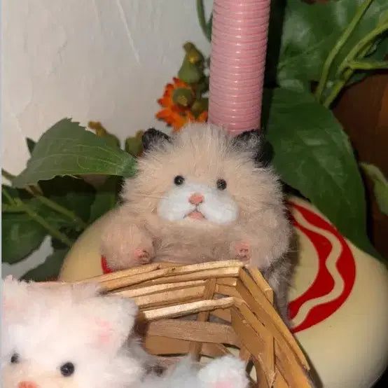[BUNJANG] Mongdang's Workshop Hamster Plush Toy / 햄조카 몽당의 작업실 햄스터 인형 판매합니다