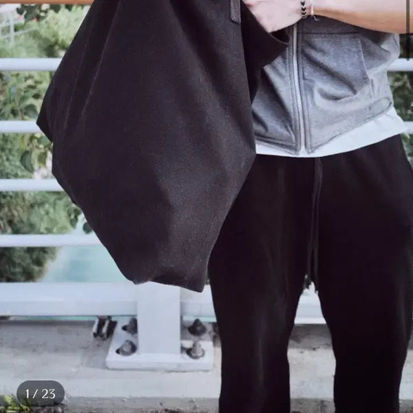 [BUNJANG] Monoprive Textured Big Tote Bag Black Leather / 모노프리베 텍스처드 빅 토트백 블랙/레더