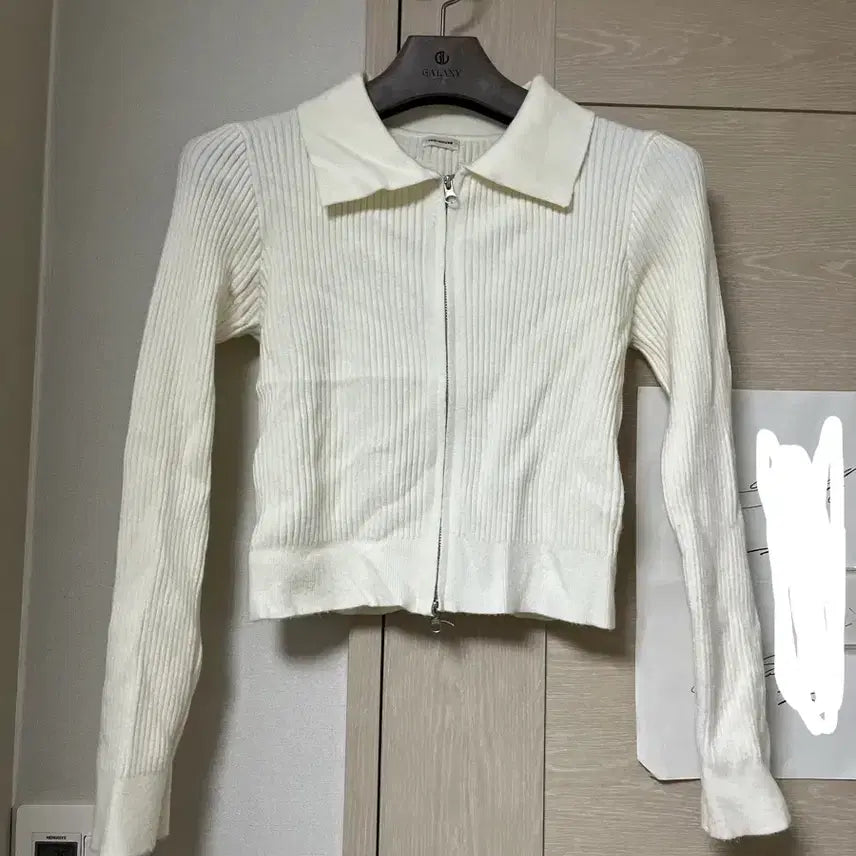 [BUNJANG] Cocoro Cropped Knit Sweater / 급처여서 싸게팔아요!)  코코로 크롭 니트