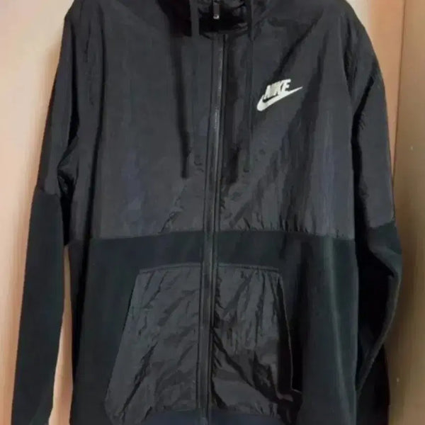 [BUNJANG] Nike Black Hooded Zip-Up Jacket / 나이키 후드 집업 블랙