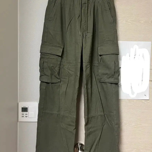 [BUNJANG] SPAO Cargo Pants / 급처여서 싸게팔아요!) 스파오 군색 바지
