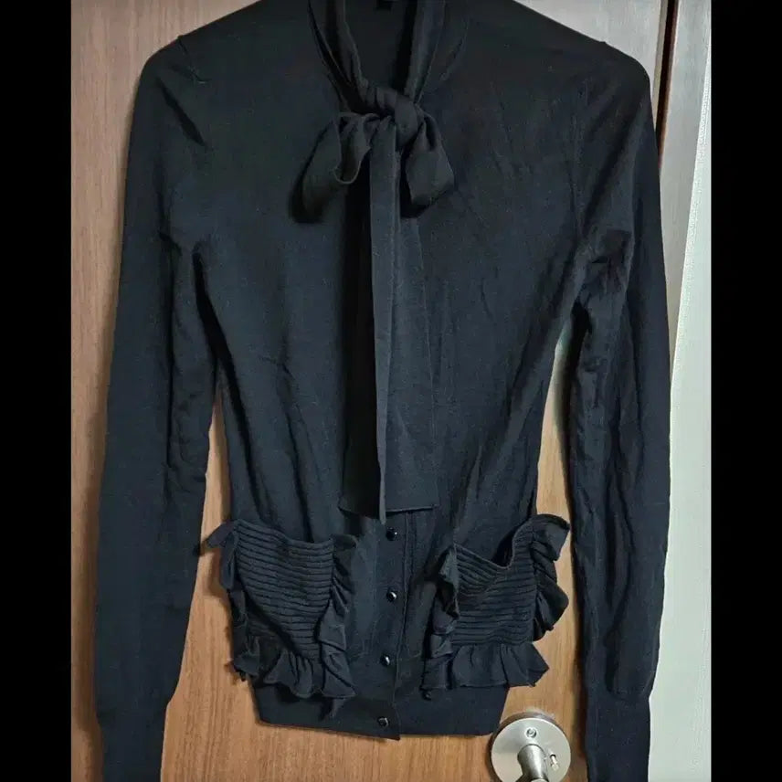 [BUNJANG] Fendi Black Ribbon Knit 38 / 펜디 블랙 리본 니트 38