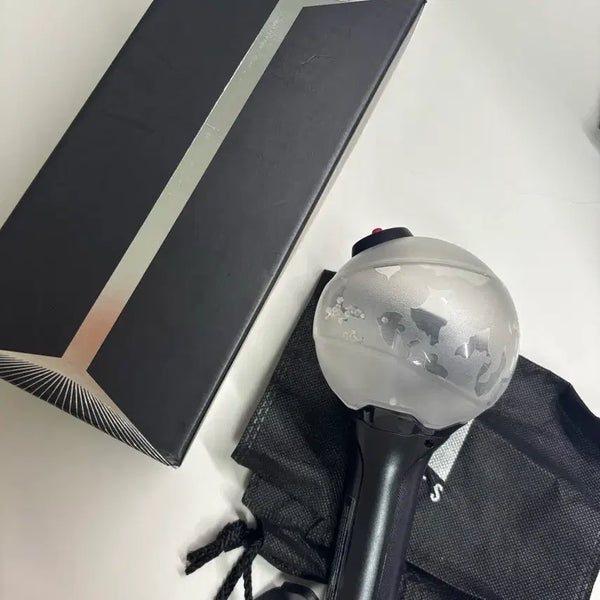 [BUNJANG] BTS Special Edition Light Stick with Pouch and Box / 방탄소년단 응원봉 + 파우치 + 박스