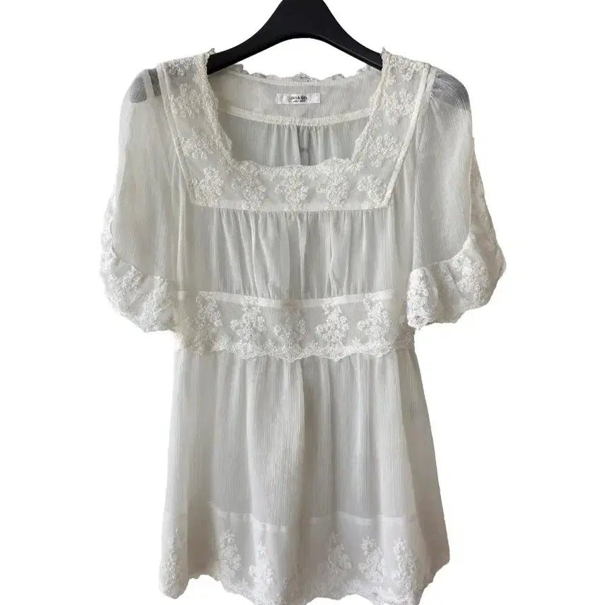 [BUNJANG] On & On See-through Back Ribbon Blouse / XS/온앤온 시스루 뒷리본 블라우스