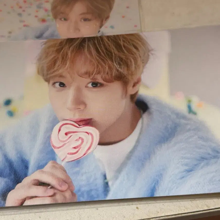 [BUNJANG] Park Ji Hoon Official Birthday Cafe Postcard Set / 박지훈 공식 생일카페 엽서 2장