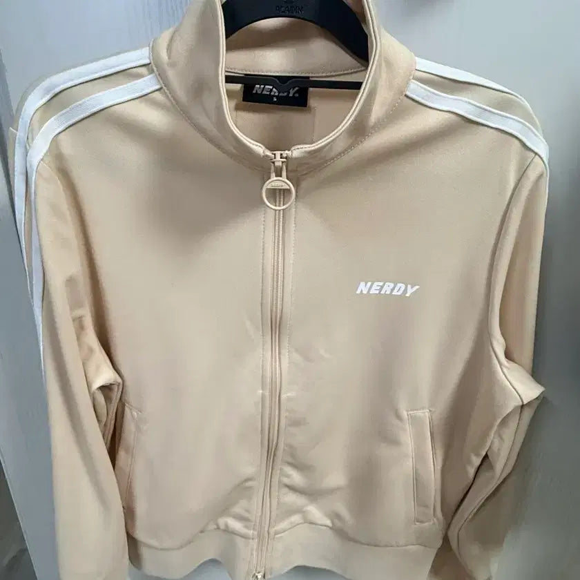 [BUNJANG] NERDY Track Jacket / 널디 져지
