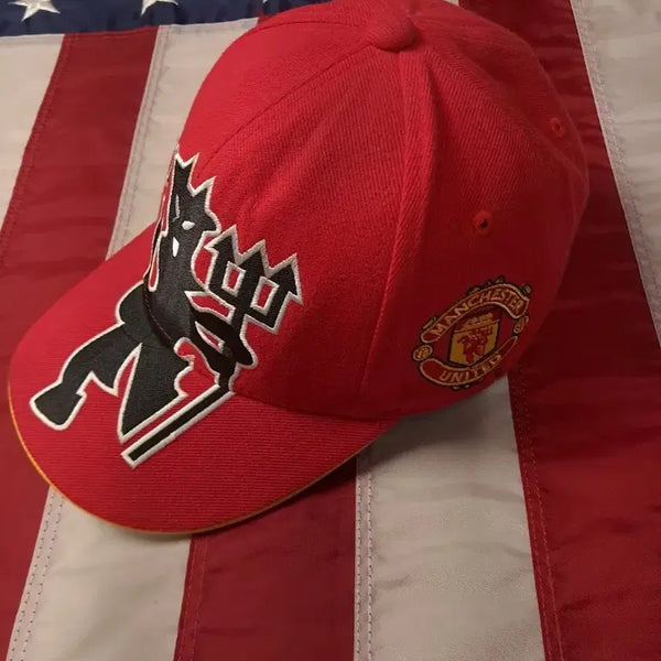 [BUNJANG] Manchester United Official Big Logo Cap / 오리지날 맨체스터유나이티드 오피셜 빅로고 모자
