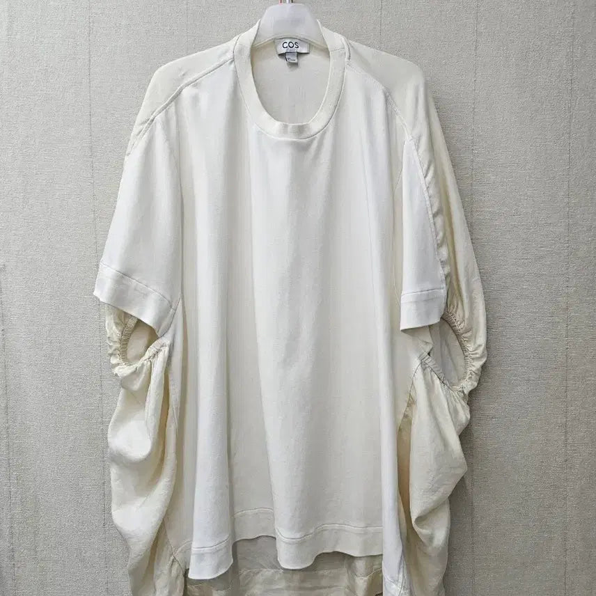 [BUNJANG] COS Silk Blend Relaxed Fit Blouse - Ivory, Size L / COS 코스  실크 루즈핏 블라우스 L