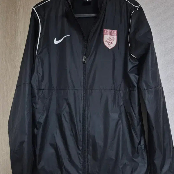 [BUNJANG] Nike Korea University Windbreaker Jacket Size 100 / 나이키 고려대학교  바람막이 100사이즈 판매합니다
