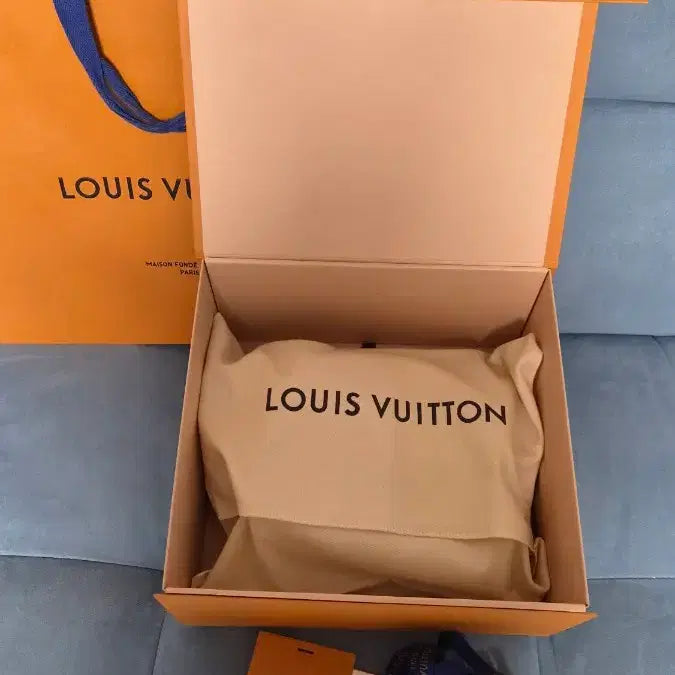 [BUNJANG] Louis Vuitton Monogram Pouch Box Set / 8/26)루이비통파우치박스 클러치박스남자파우치박스풀셋 (박스쇼핑백가격)