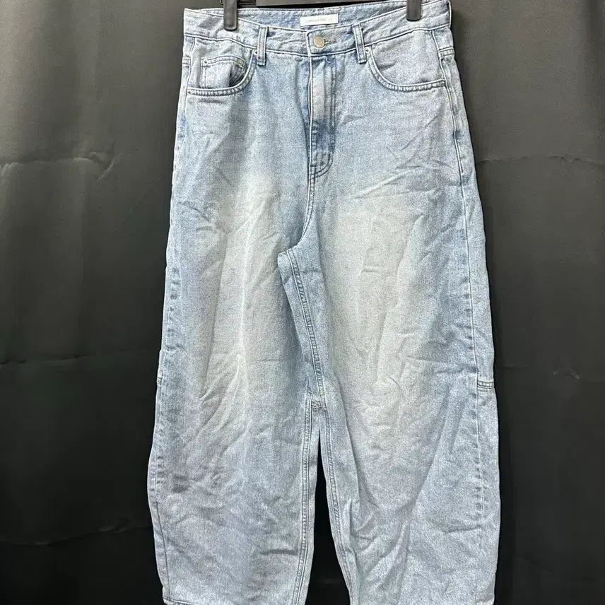 [BUNJANG] Low Classic Light Wash Denim Pants / 로우클래식 연청 데님 팬츠