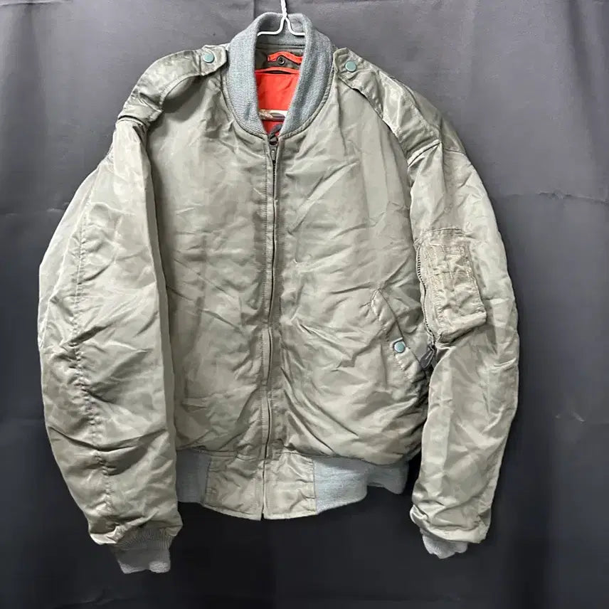 [BUNJANG] 80s Military Flight Bomber Jacket / 군용 밀리터리 80s 항공점퍼