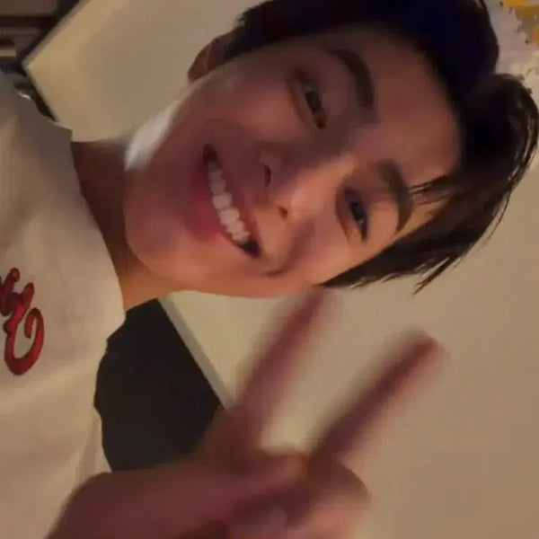 [BUNJANG] ONEUS 2025 Season's Greetings / 급처) 원어스 2025년 시즌그리팅