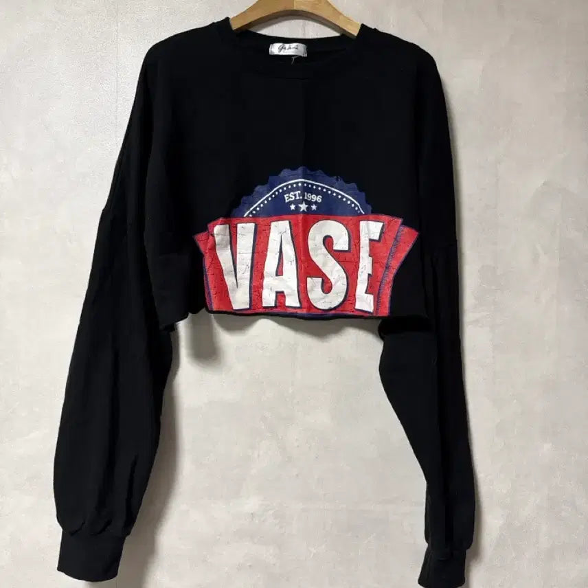 [BUNJANG] Black Crop T-Shirt / 검정 크롭 티셔츠