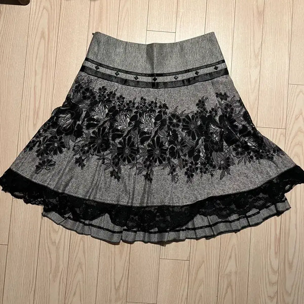 [BUNJANG] Flower Pattern Skirt / 플라워 패천 스커트