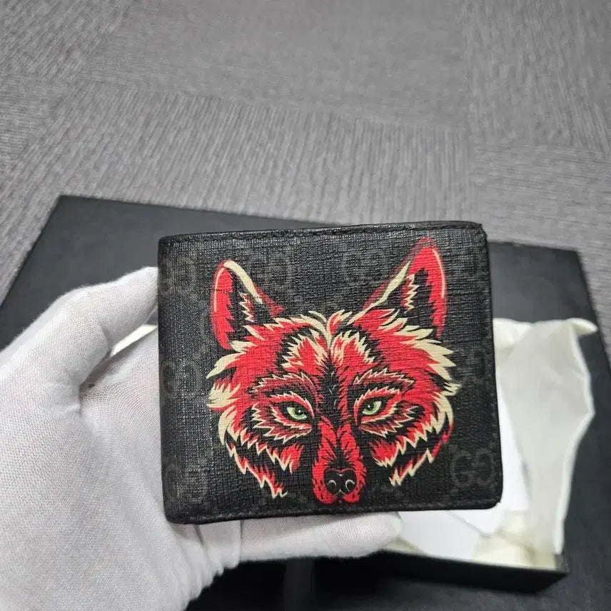 [BUNJANG] Gucci GG Supreme Wolf Print Bi-Fold Wallet / [특가][정품] 구찌 레드 울프 반지갑