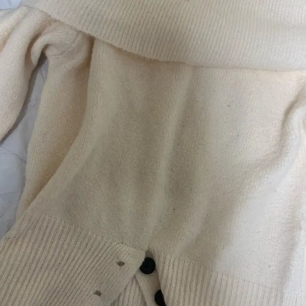 [BUNJANG] Off-Shoulder Knit Top / 오프숄더