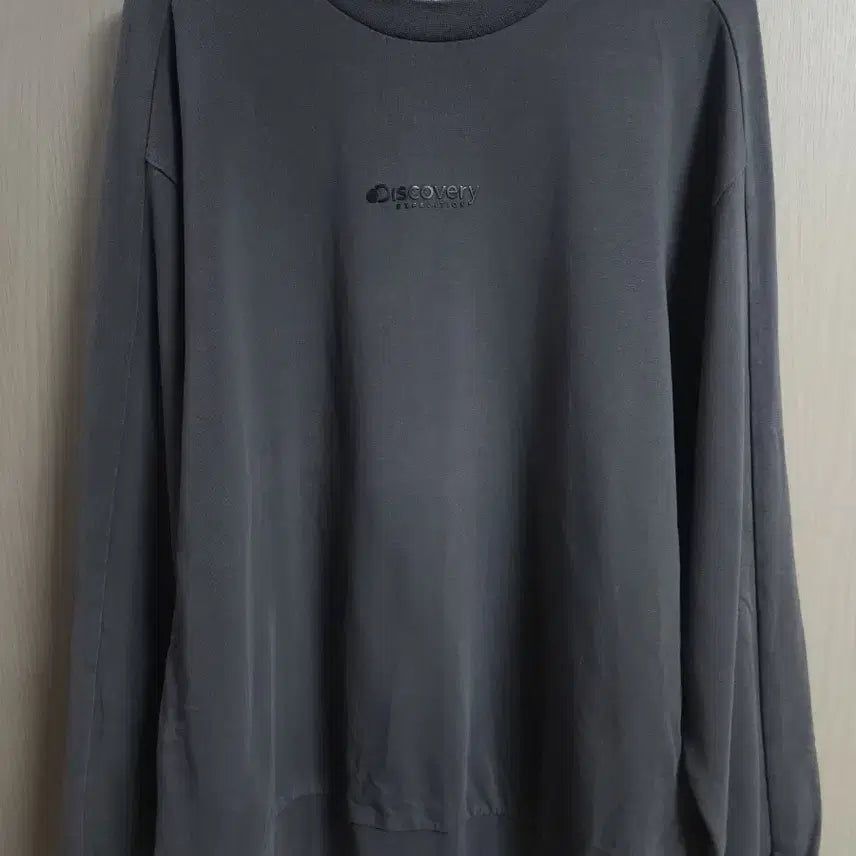 [BUNJANG] Discovery Expedition Dark Gray Crewneck Sweatshirt (Size L) / F] 디스커버리 맨투맨, L*