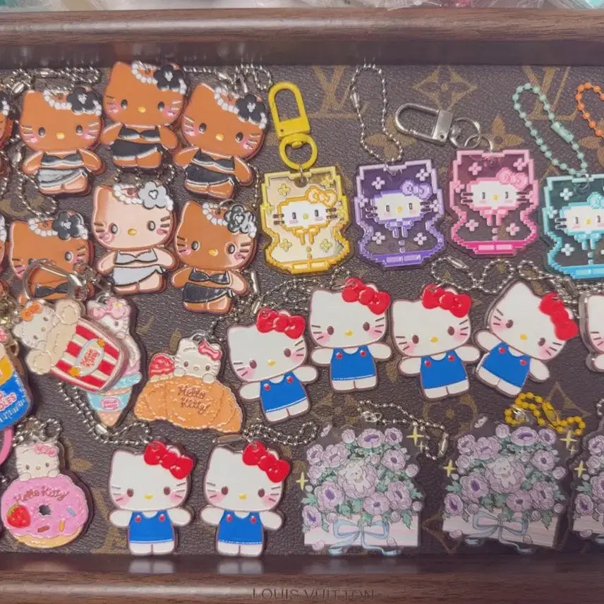 [BUNJANG] Hello Kitty Keychain / 키티 키링 헬로키티 열쇠고리