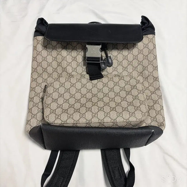 [BUNJANG] Gucci GG Supreme Canvas Backpack / 구찌 GG 슈프림 캔버스 백팩