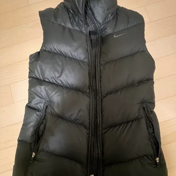 [BUNJANG] Nike Black Vest Padded Jacket / 나이키 조끼패딩
