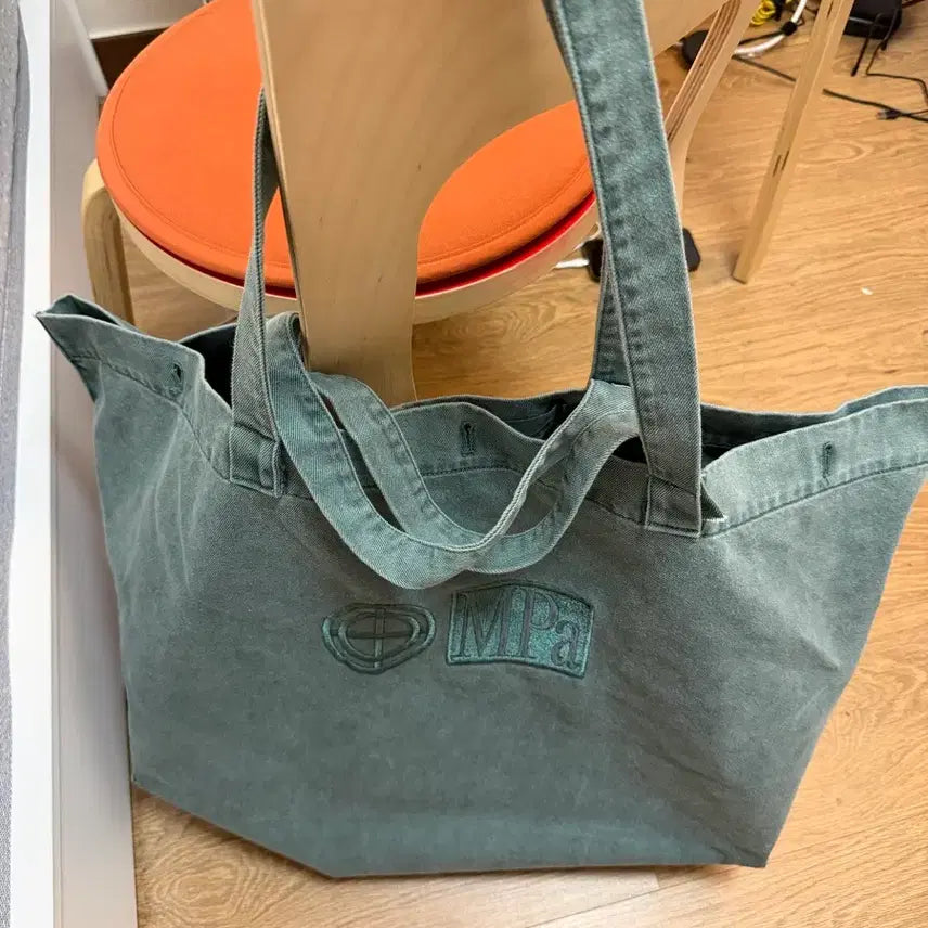 [BUNJANG] Plastic Product MPA Emerald Big Tote Bag / 플라스틱프로덕트 mpa 에메랄드 빅 토트백