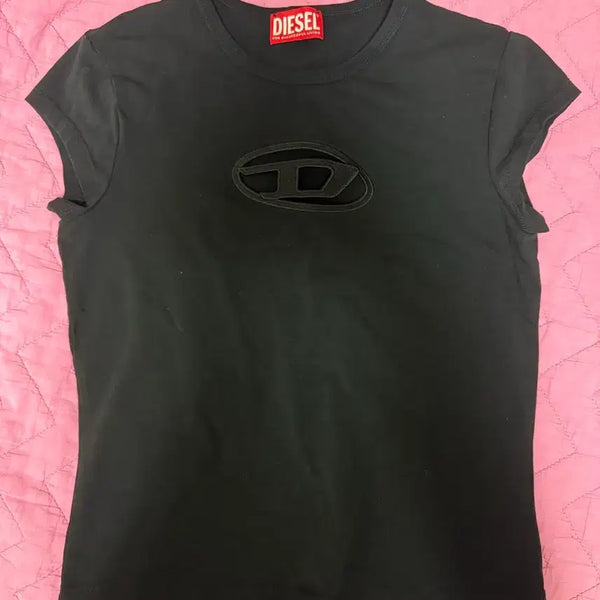 [BUNJANG] Diesel Peekaboo T-Shirt / 디젤 피카부 티셔츠
