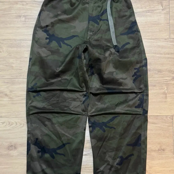 [BUNJANG] BEAMS x Gramicci Camo Military Oversized Pants / 빔즈 x 그라미치 카모 밀리터리 오버사이즈 팬츠