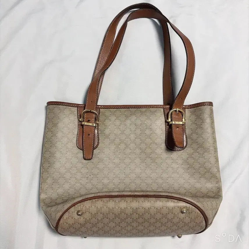 [BUNJANG] Celine Tote Bag Brown / 셀린느 마카담 트리옹프 캔버스 토트 앤 숄더백