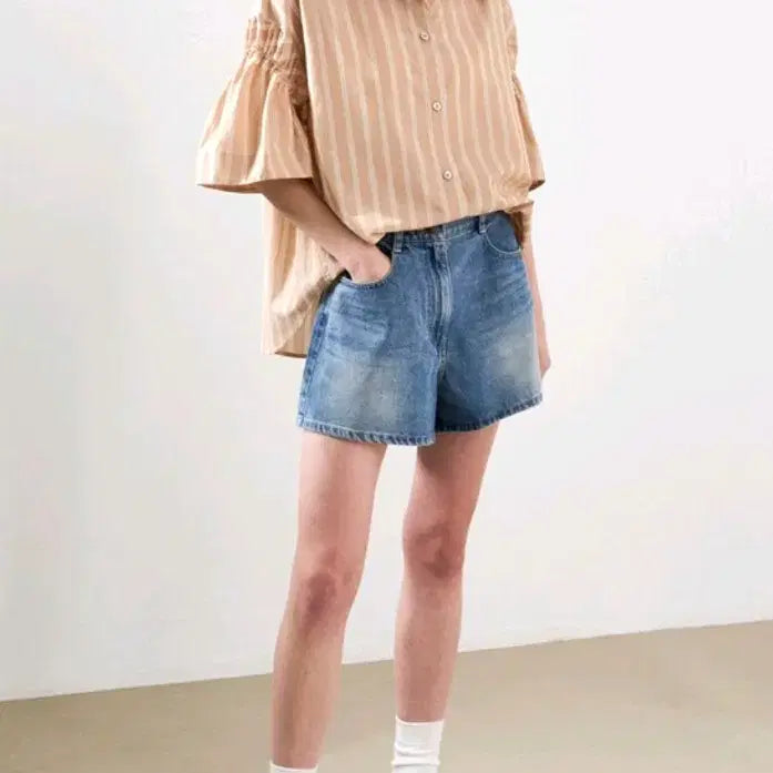 [BUNJANG] System Striped Ruffle Sleeve Shirt - Beige / 한섬 시스템 스트라이프 러플 소매 셔츠 66