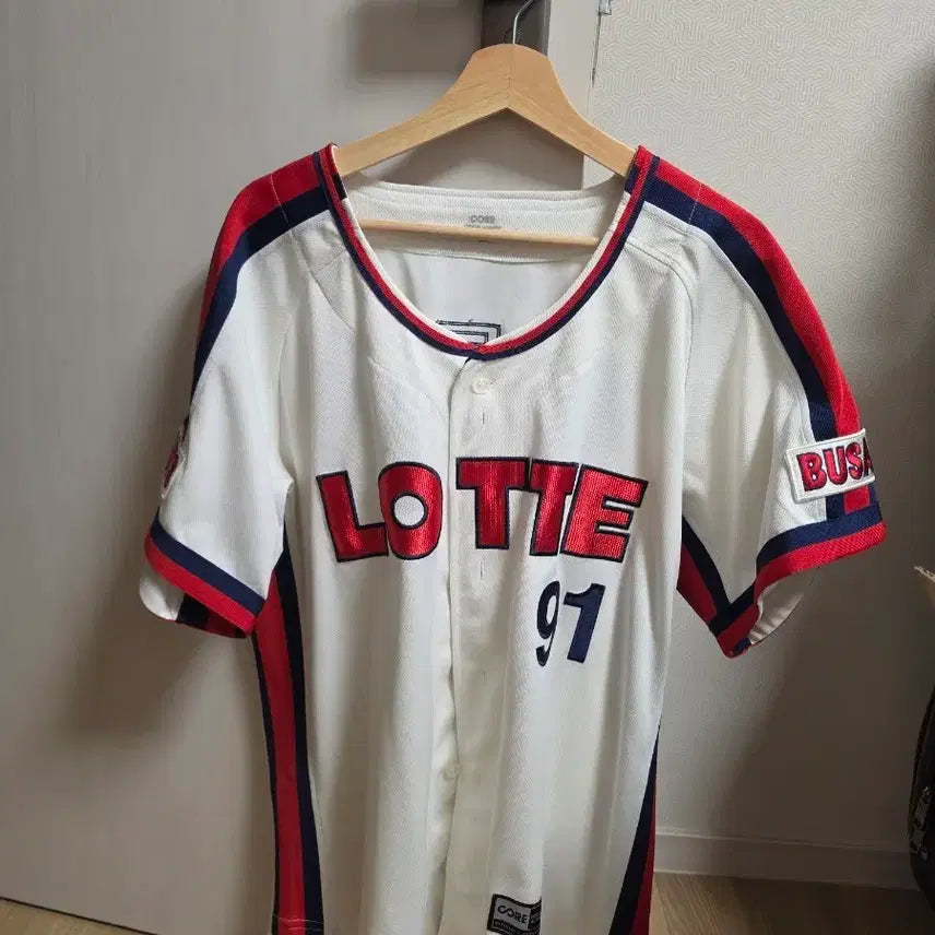 [BUNJANG] Lotte Giants Yoon Dong-hee Embroidered Champion Authentic Home Jersey Size 110 / 롯데자이언츠 윤동희 자수 마킹 홈 챔피언 어센틱 유니폼 사이즈 110
