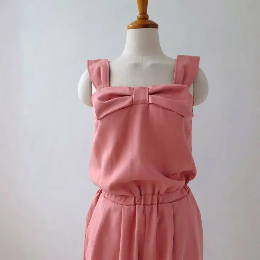 [BUNJANG] Coral Pink Ribbon Jumpsuit / 멜빵 리본 점프수트 코랄 핑크