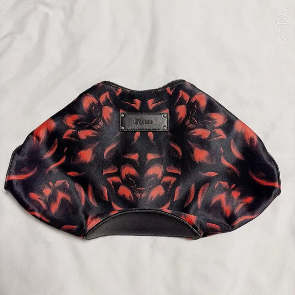 [BUNJANG] Alexander McQueen Clutch Bag Black Red Flower / 알렉산더 맥퀸 클러치 백 블랙 레드 플라워