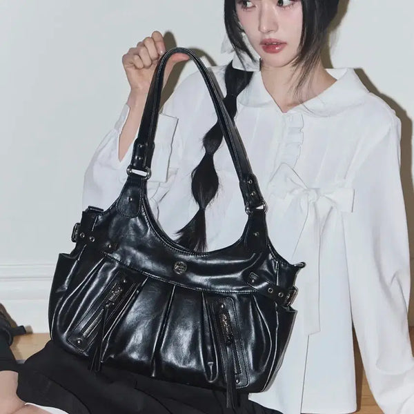 [BUNJANG] Illigo Ember Buckle Shoulder Bag Black / 일리고 엠버 버클 숄더 백 블랙