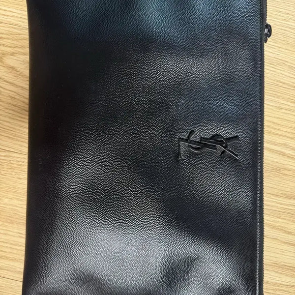 [BUNJANG] Saint Laurent Black Leather Clutch Bag Medium / 생로랑 블랙 레더 클러치백