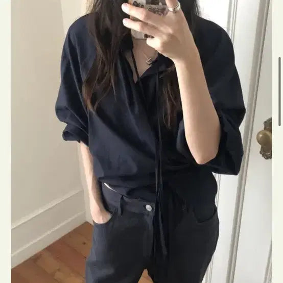 [BUNJANG] Persona Self-Produced Wrap Blouse Navy / 페르소나 랩 블라우스 네이비