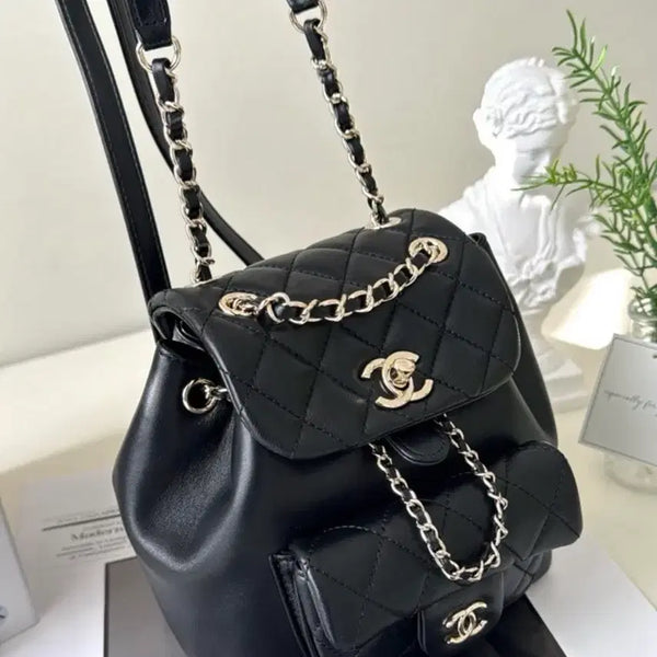 [BUNJANG] Black Quilted Chain Backpack / 체인 백팩 블랙